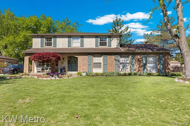 front view for 5757 Folkstone Dr, Troy, Mi. 48085