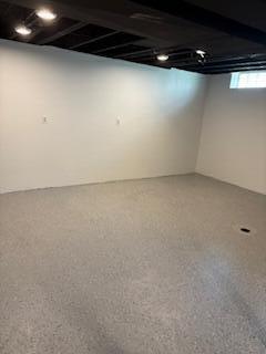 Builiding view twenty five for 1887 Fleetwood, Troy, MI. 48098