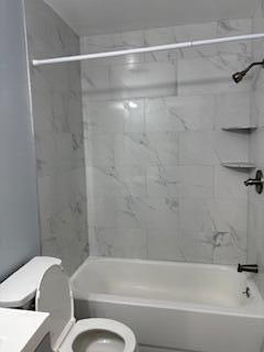 Builiding view twenty one for 1887 Fleetwood, Troy, MI. 48098