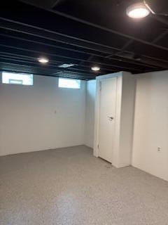 Builiding view twenty three for 1887 Fleetwood, Troy, MI. 48098