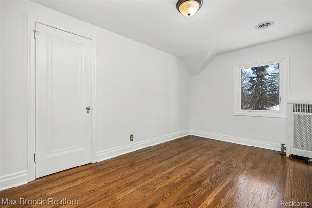 Builiding view fifty for 75 Hillsdale, Bloomfield Hills, MI. 48302