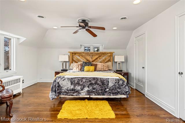 Builiding view forty two for 75 Hillsdale, Bloomfield Hills, MI. 48302