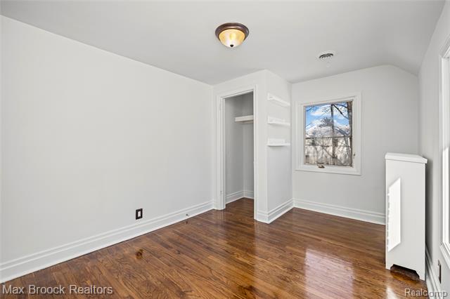 Builiding view thirty seven for 75 Hillsdale, Bloomfield Hills, MI. 48302