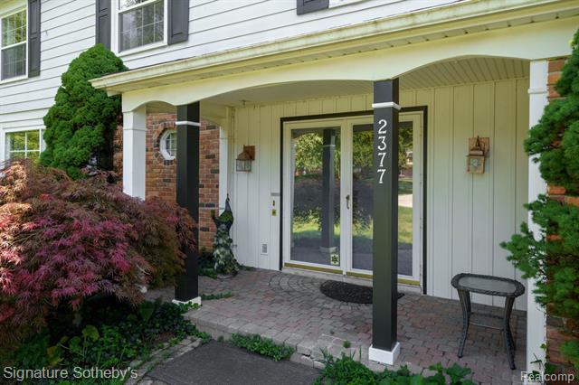 Builiding view three for 2377 Williamstown, Bloomfield Hills, MI. 48304