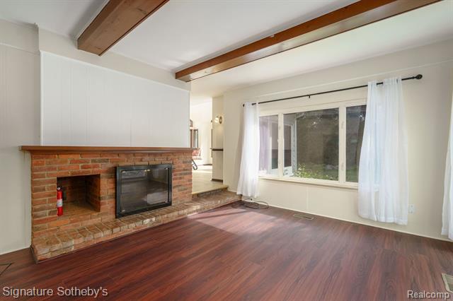 Builiding view twenty five for 2377 Williamstown, Bloomfield Hills, MI. 48304