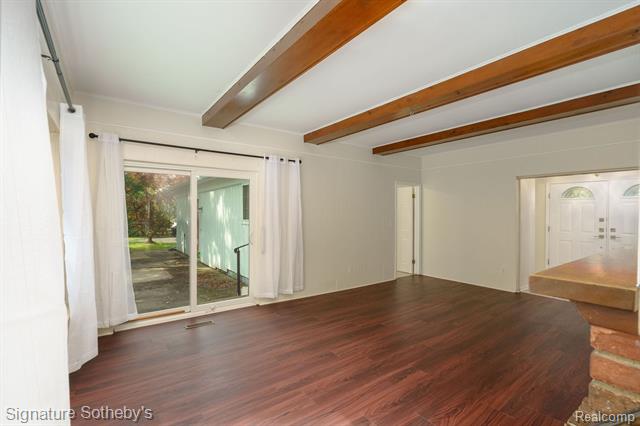 Builiding view twenty two for 2377 Williamstown, Bloomfield Hills, MI. 48304