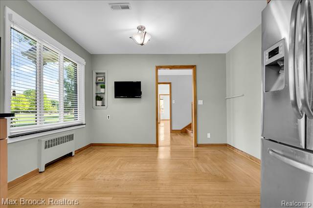 Builiding view seventeen for 43747 Woodward, Bloomfield Hills, MI. 48302
