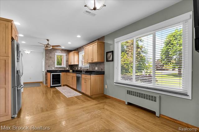 Builiding view thirteen for 43747 Woodward, Bloomfield Hills, MI. 48302