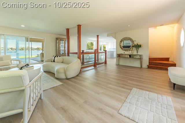 Builiding view eleven for 1675 Dell Rose, Bloomfield Hills, MI. 48302