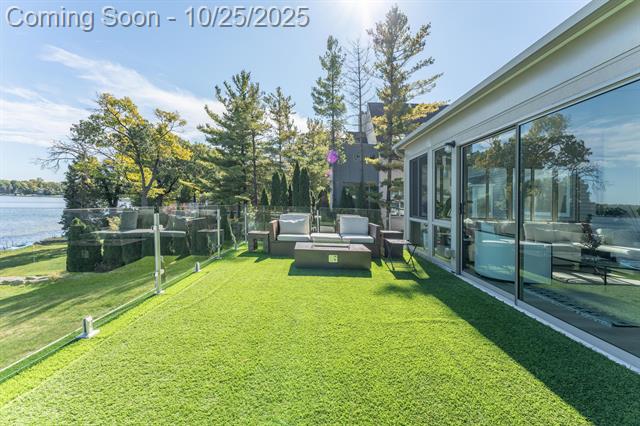 Builiding view twenty one for 1675 Dell Rose, Bloomfield Hills, MI. 48302