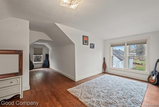 Builiding view fifteen for 6177 Livernois, Troy, MI. 48098