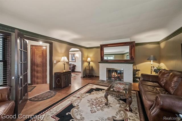 Builiding view four for 6177 Livernois, Troy, MI. 48098