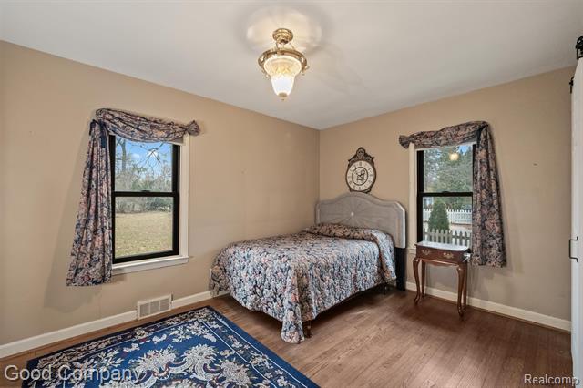 Builiding view thirteen for 6177 Livernois, Troy, MI. 48098