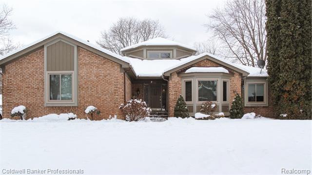 Builiding view one for 1671 Apple, Troy, MI. 48098