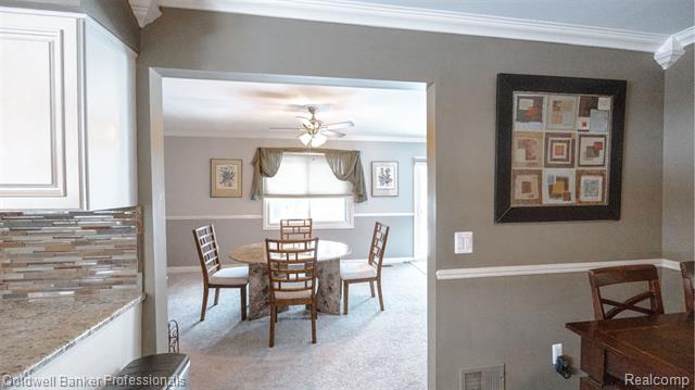 Builiding view seventeen for 1671 Apple, Troy, MI. 48098