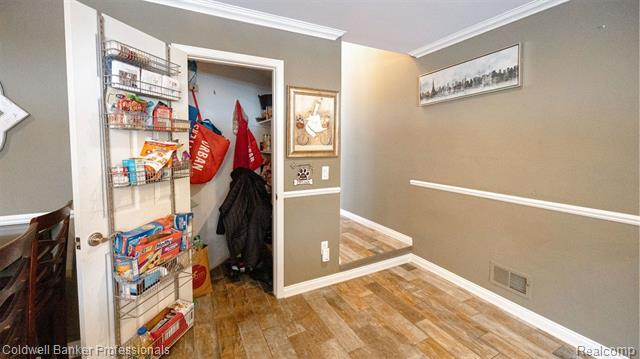 Builiding view twenty two for 1671 Apple, Troy, MI. 48098