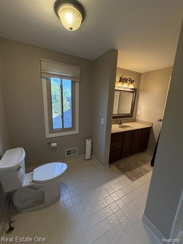 Builiding view twenty eight for 1115 Joshua, Troy, MI. 48098