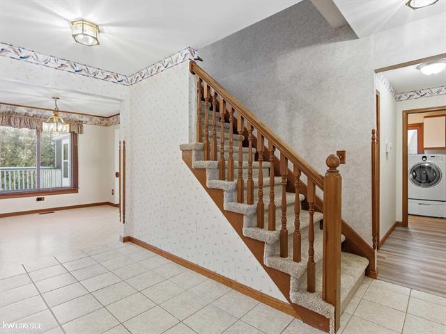 Builiding view thirty five for 6190 Silverstone, Troy, MI. 48085