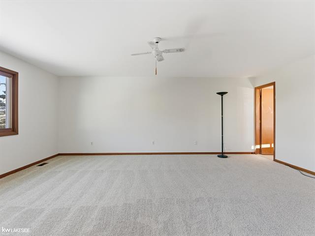 Builiding view twenty for 6190 Silverstone, Troy, MI. 48085