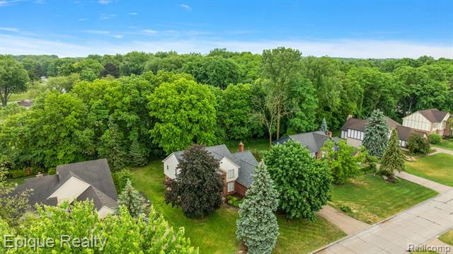 Builiding view eight for 1719 Hickory Bark, Bloomfield Hills, MI. 48304