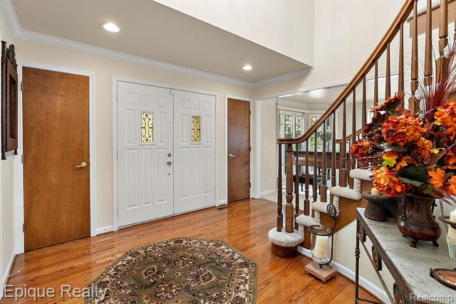 Builiding view eleven for 1719 Hickory Bark, Bloomfield Hills, MI. 48304