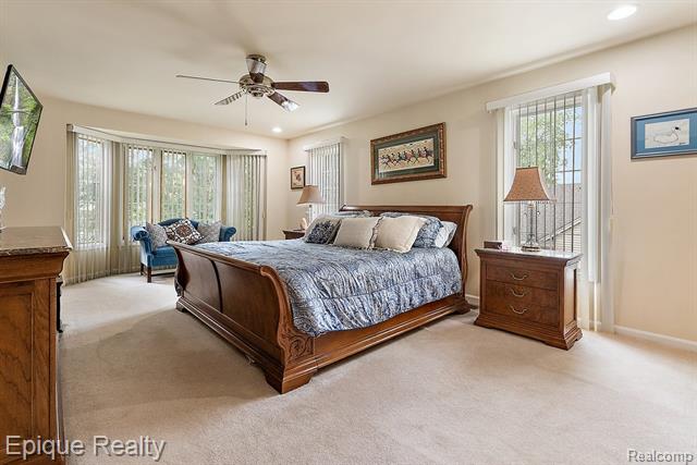 Builiding view thirty three for 1719 Hickory Bark, Bloomfield Hills, MI. 48304