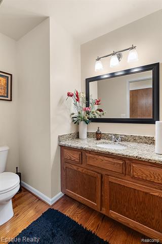 Builiding view twenty nine for 1719 Hickory Bark, Bloomfield Hills, MI. 48304