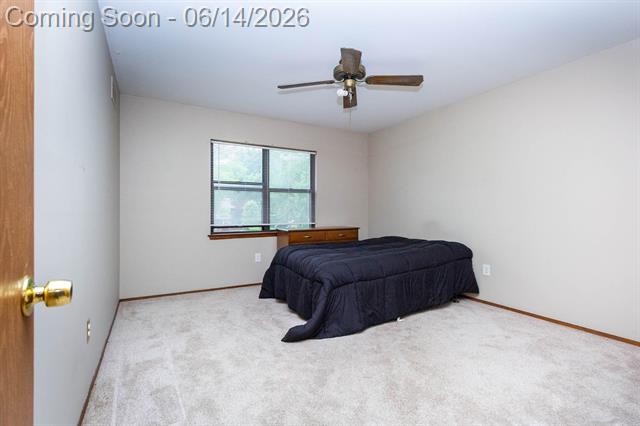 Builiding view twenty six for 6718 Forest Park, Troy, MI. 48098