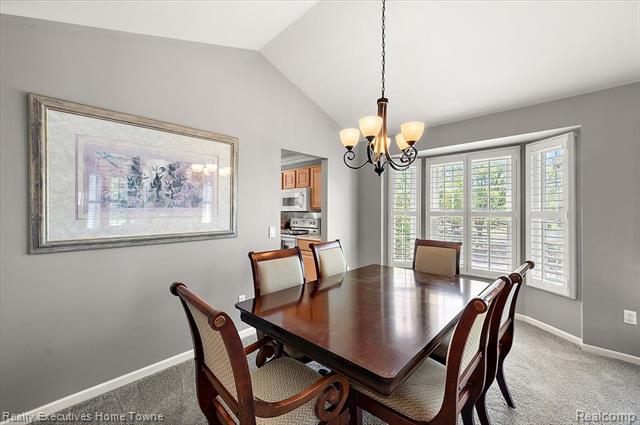 Builiding view ten for 899 Hathaway, Auburn Hills, MI. 48326