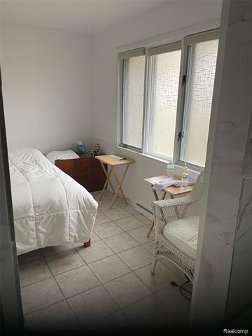 Builiding view eight for 3443 Nichols, Auburn Hills, MI. 48326