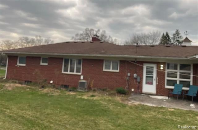 Builiding view fifty seven for 3443 Nichols, Auburn Hills, MI. 48326