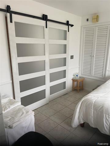 Builiding view nine for 3443 Nichols, Auburn Hills, MI. 48326