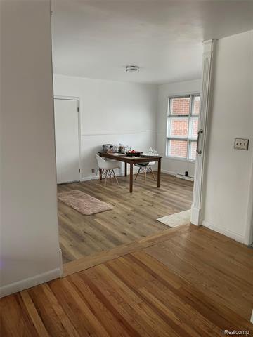 Builiding view seventy four for 3443 Nichols, Auburn Hills, MI. 48326