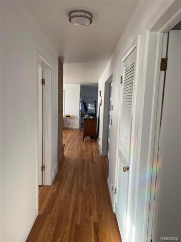 Builiding view thirty six for 3443 Nichols, Auburn Hills, MI. 48326