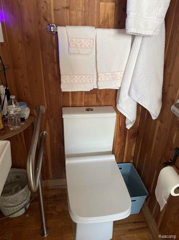 Builiding view twenty seven for 3443 Nichols, Auburn Hills, MI. 48326