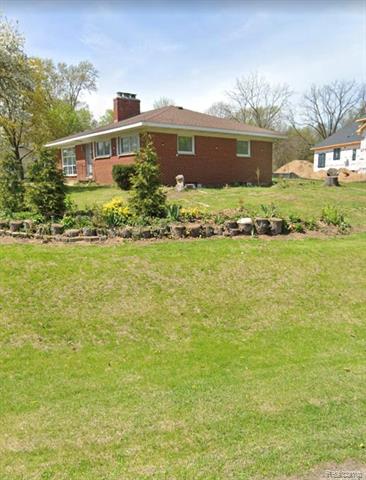 Builiding view two for 3443 Nichols, Auburn Hills, MI. 48326