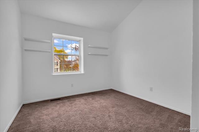 Builiding view eighteen for 845 Canter, Auburn Hills, MI. 48326