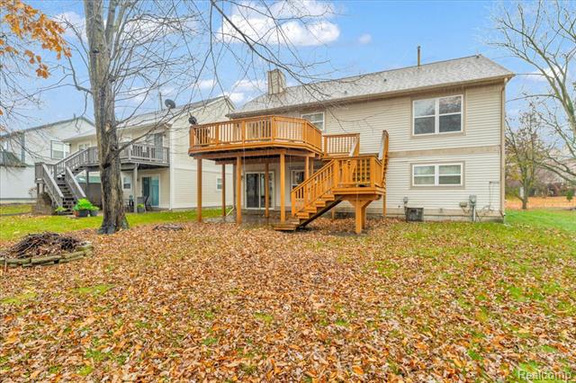 Builiding view thirty one for 845 Canter, Auburn Hills, MI. 48326