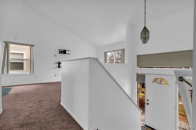 Builiding view twenty four for 845 Canter, Auburn Hills, MI. 48326