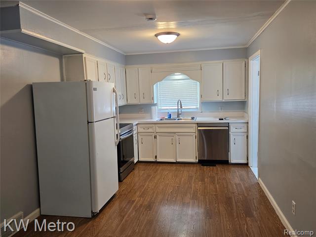 Builiding view two for 3213 Henrydale, Auburn Hills, MI. 48326
