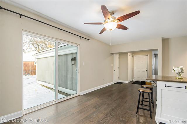 Builiding view nine for 720 Hamlet, Auburn Hills, MI. 48326