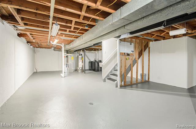 Builiding view seventeen for 720 Hamlet, Auburn Hills, MI. 48326