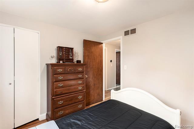 Builiding view fourteen for 642 Provincetown, Auburn Hills, MI. 48326