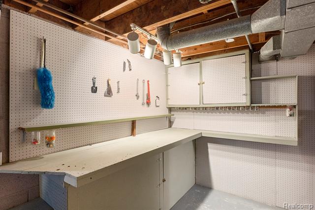 Builiding view nineteen for 642 Provincetown, Auburn Hills, MI. 48326