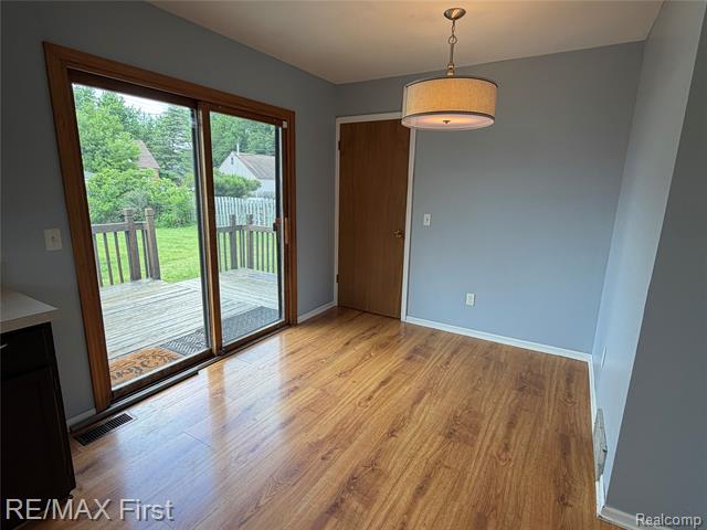 Builiding view nine for 2830 Hessel, Rochester, MI. 48307