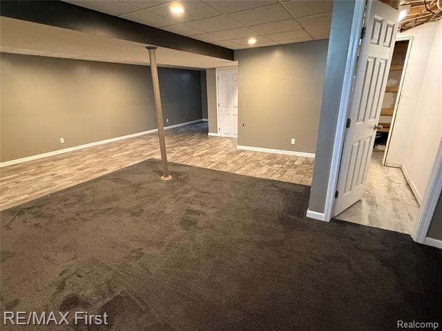 Builiding view twenty four for 2830 Hessel, Rochester, MI. 48307