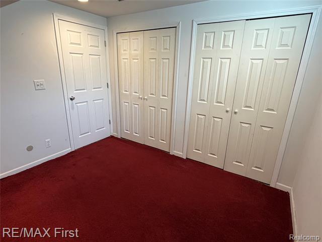 Builiding view twenty two for 2830 Hessel, Rochester, MI. 48307