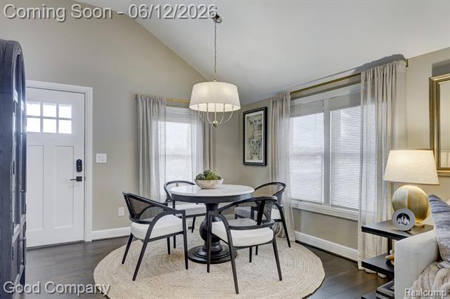 Builiding view six for 3105 Culbertson, Rochester, MI. 48307