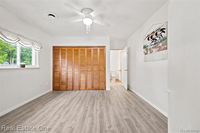 Builiding view thirteen for 3003 Longview, Rochester, MI. 48307
