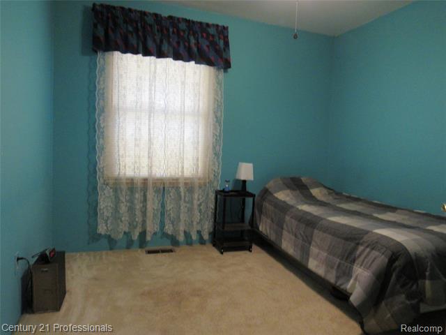 Builiding view twelve for 2567 Walbridge, Rochester, MI. 48307